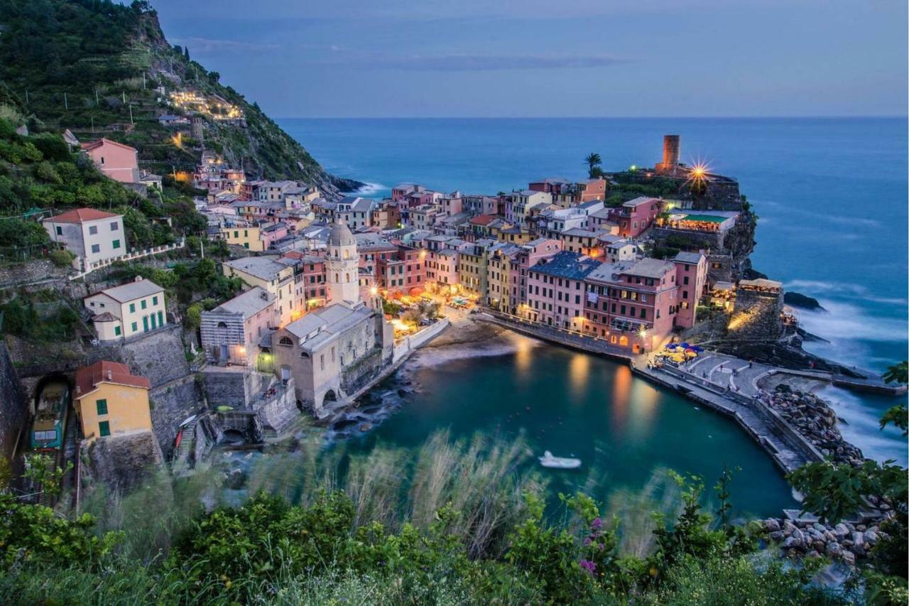 Joivy Family Flat With Little Patio, Cinque Terre Apartamento Vernazza Exterior foto