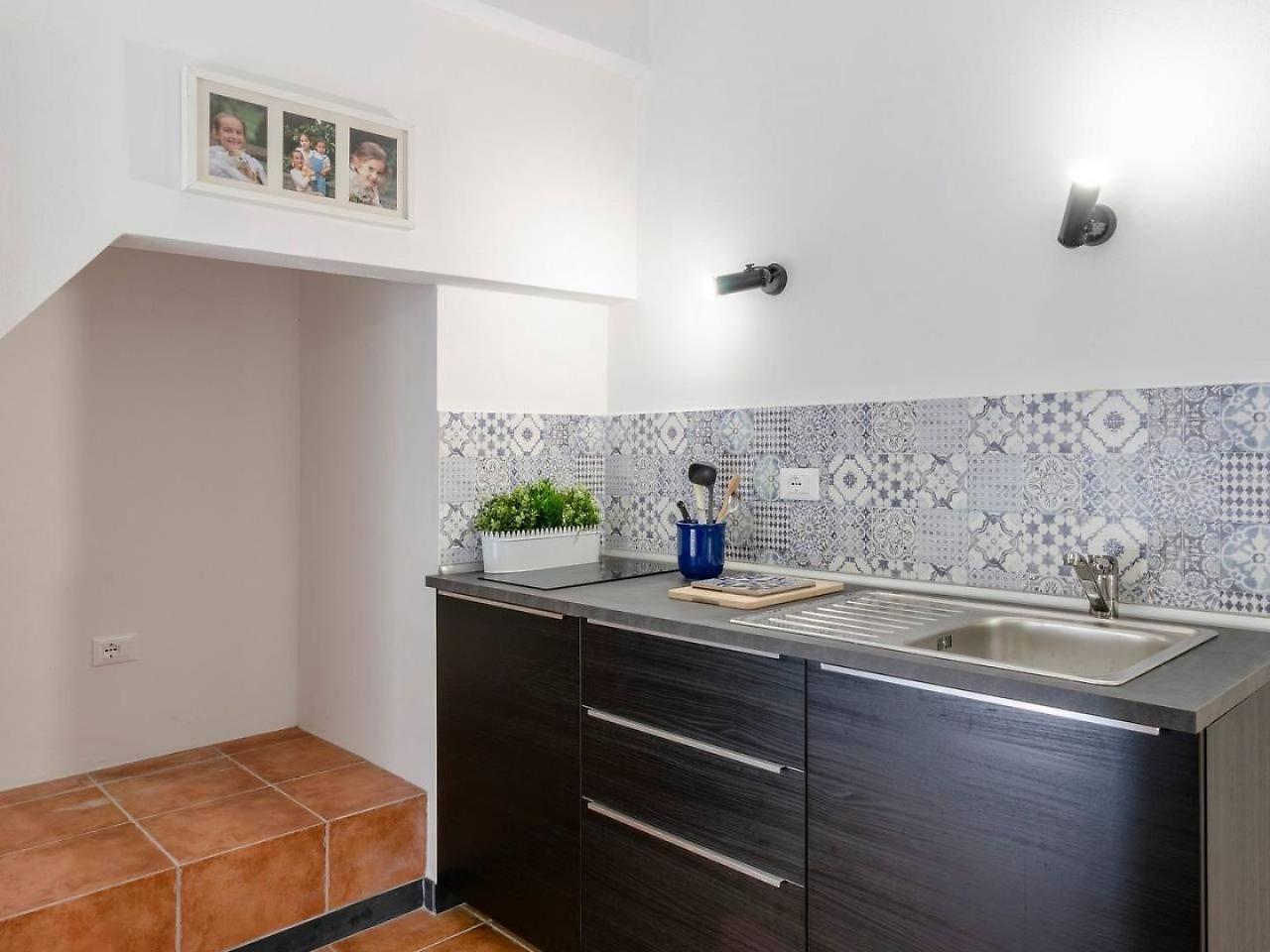 Joivy Family Flat With Little Patio, Cinque Terre Apartamento Vernazza Exterior foto