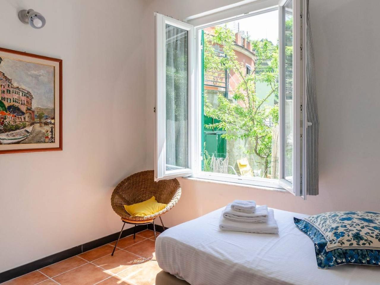 Joivy Family Flat With Little Patio, Cinque Terre Apartamento Vernazza Exterior foto