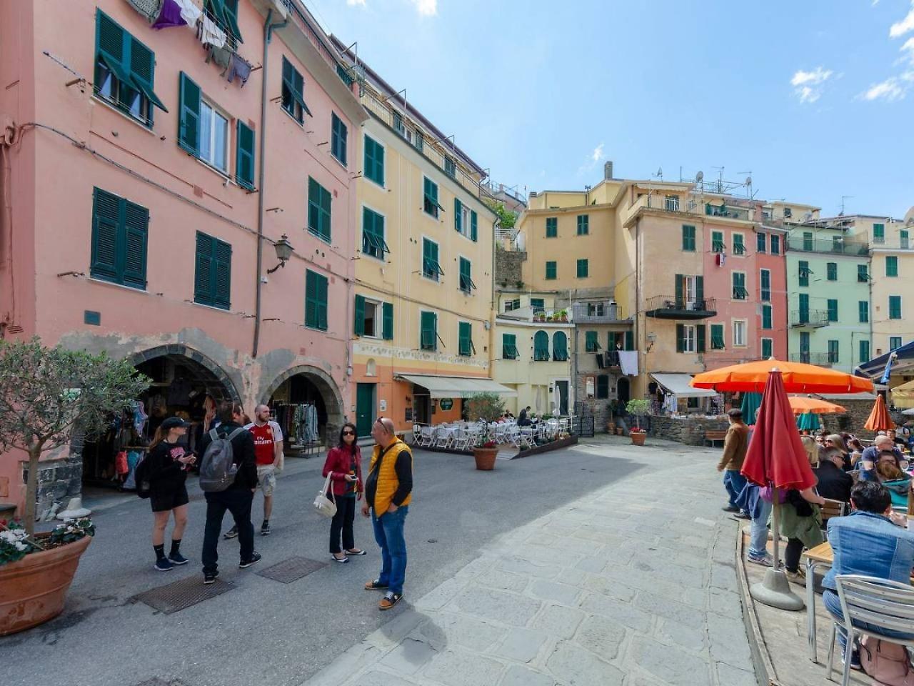 Joivy Family Flat With Little Patio, Cinque Terre Apartamento Vernazza Exterior foto
